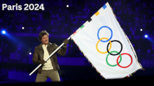 Tom Cruise at Olympic